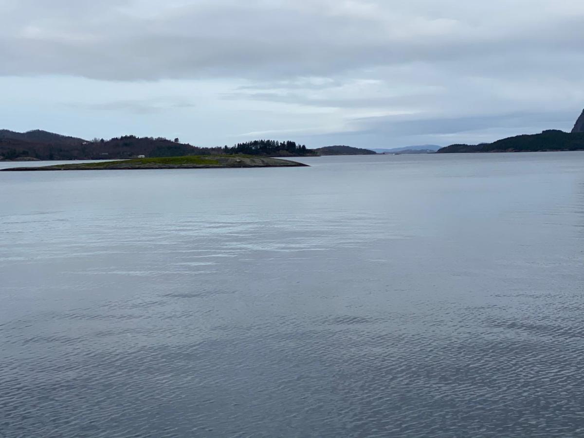 Solvag Fjord Ferie Vila Hjelmeland Exterior foto